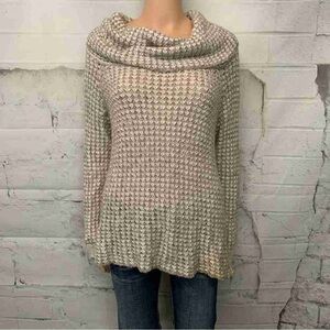 Women's Cream Sweater